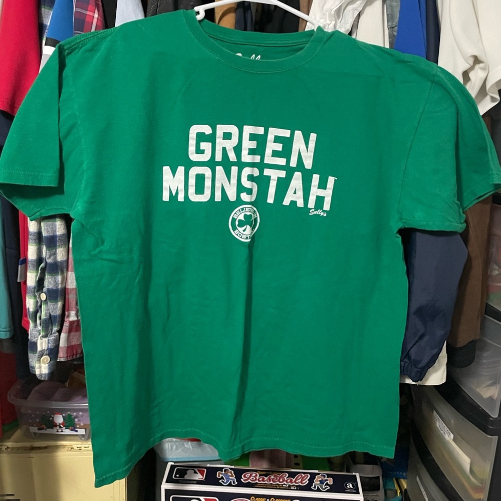 Boston Red Sox Tee Shirt from Sully’s brand St. Patrick’s day green size XL